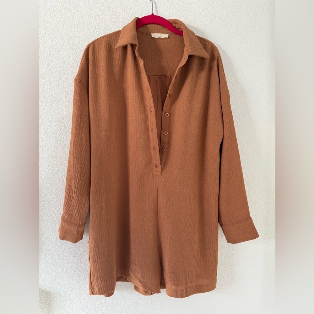 NWOT illa illa brown romper